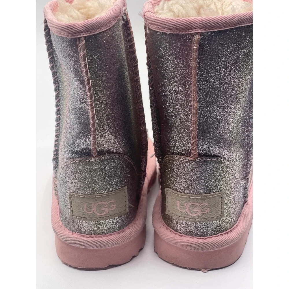 UGG classic ii